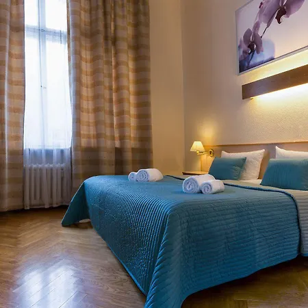 Otel Comet Am Kurfuerstendamm 3*