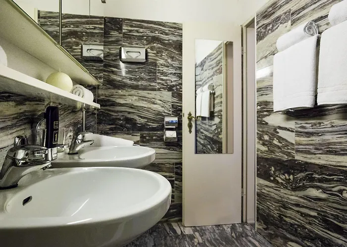 Comet Am Kurfuerstendamm Hotel 3*