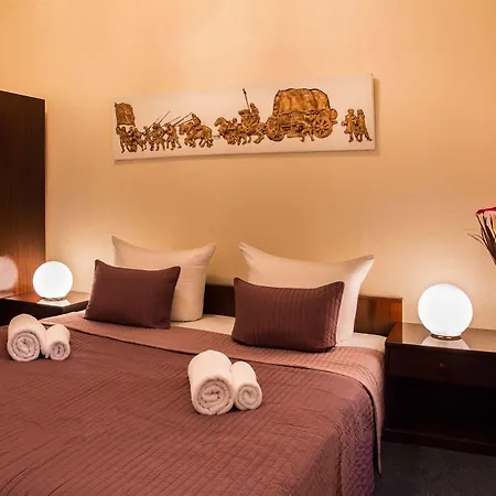 Comet Am Kurfuerstendamm 3*