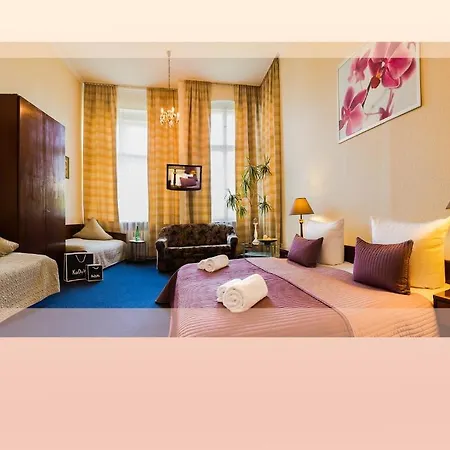 Comet Am Kurfuerstendamm Отель 3*