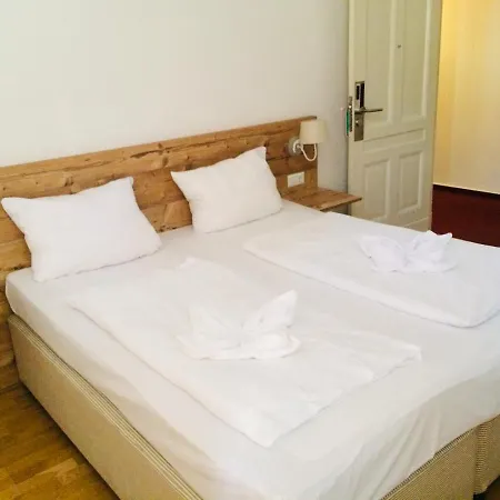 Hotel Comet Am Kurfuerstendamm Berlin