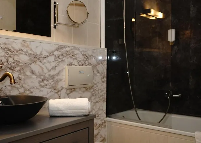 Comet Am Kurfuerstendamm 3* برلين